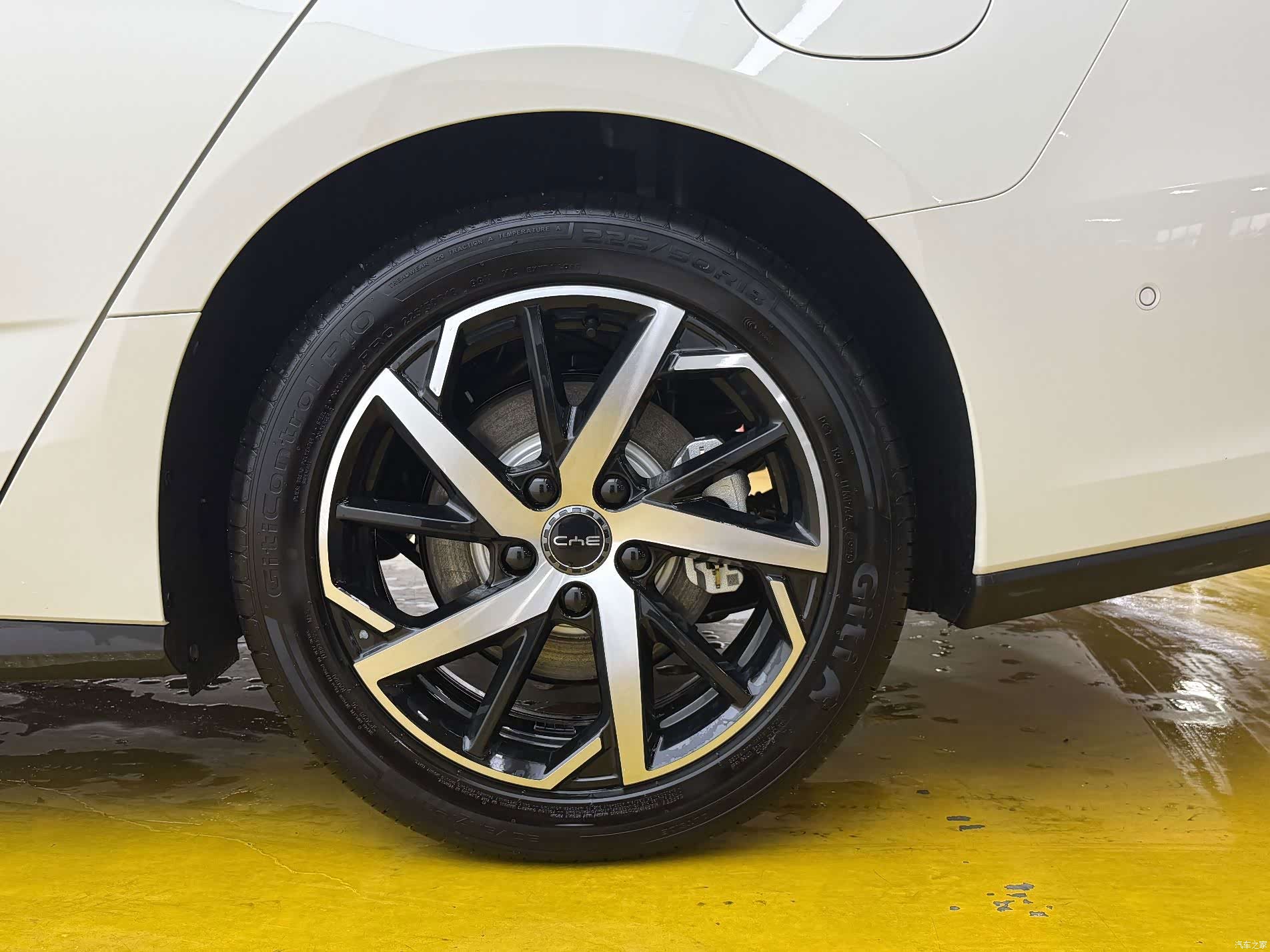 BYD Seal, 2025 11