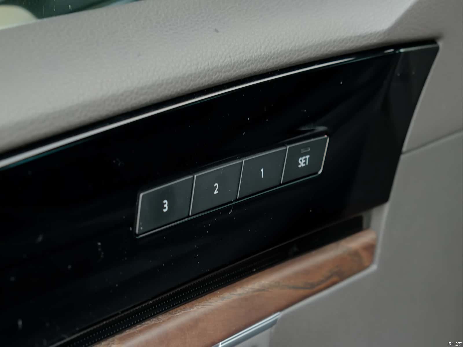 Volkswagen Touareg, 2020 21