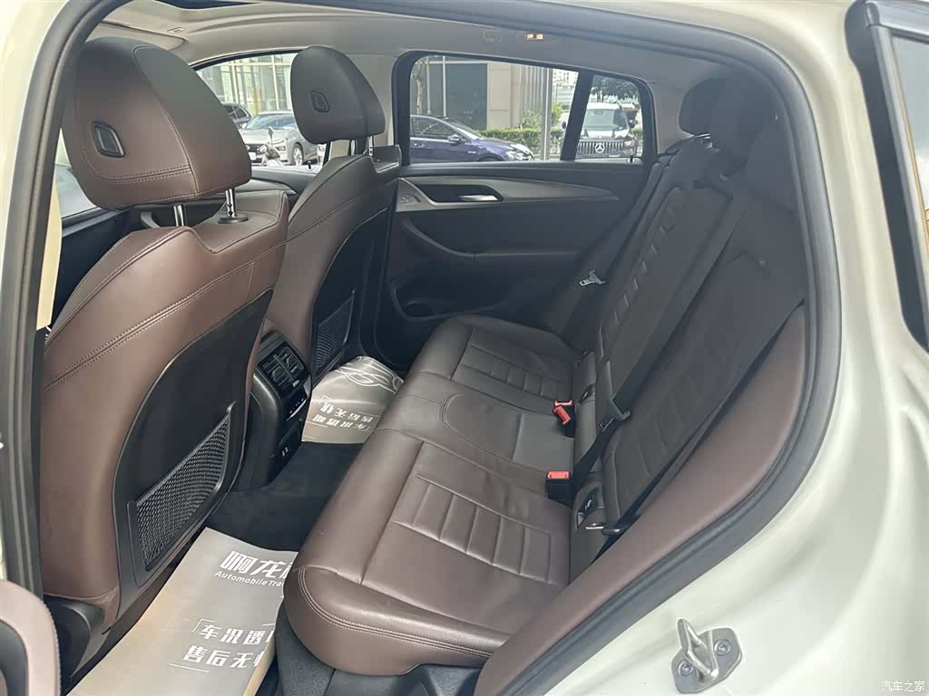 BMW X4, 2021 9