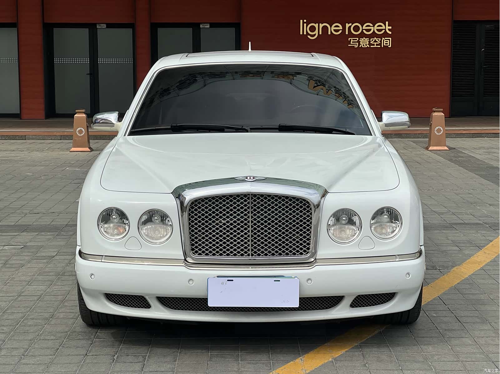 Bentley R, 2006 2