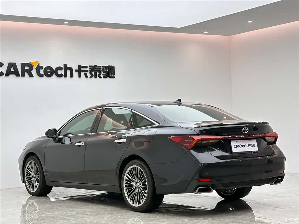 Toyota Avalon, 2023 3
