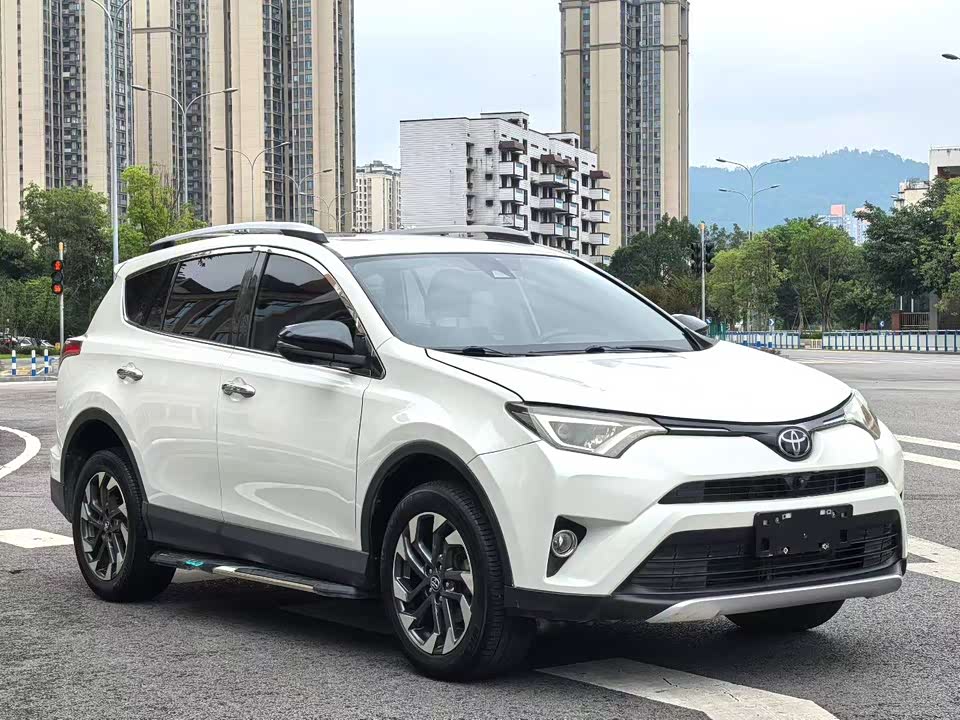 Toyota RAV4 Rongfang