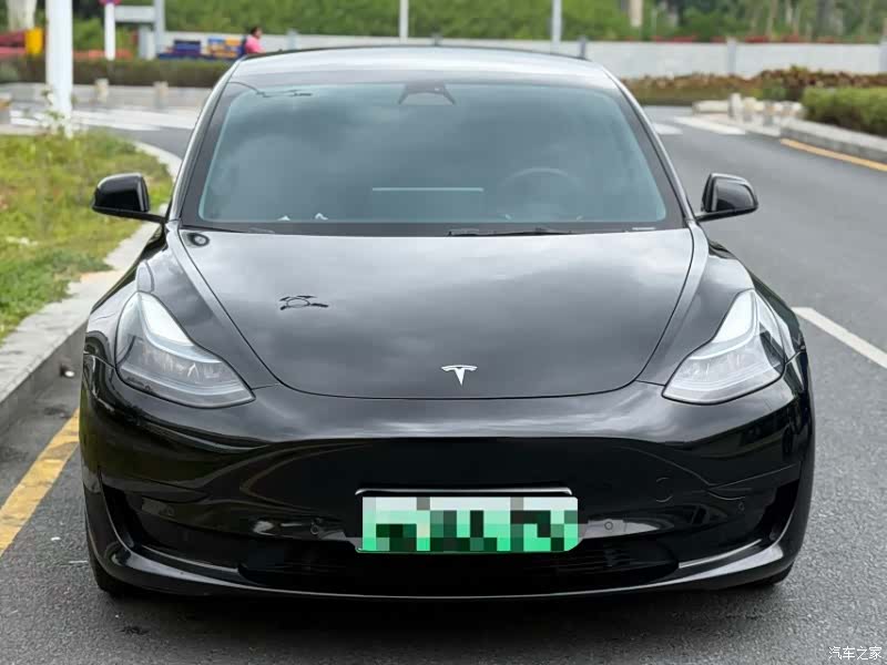 Tesla Model 3, 2023 2