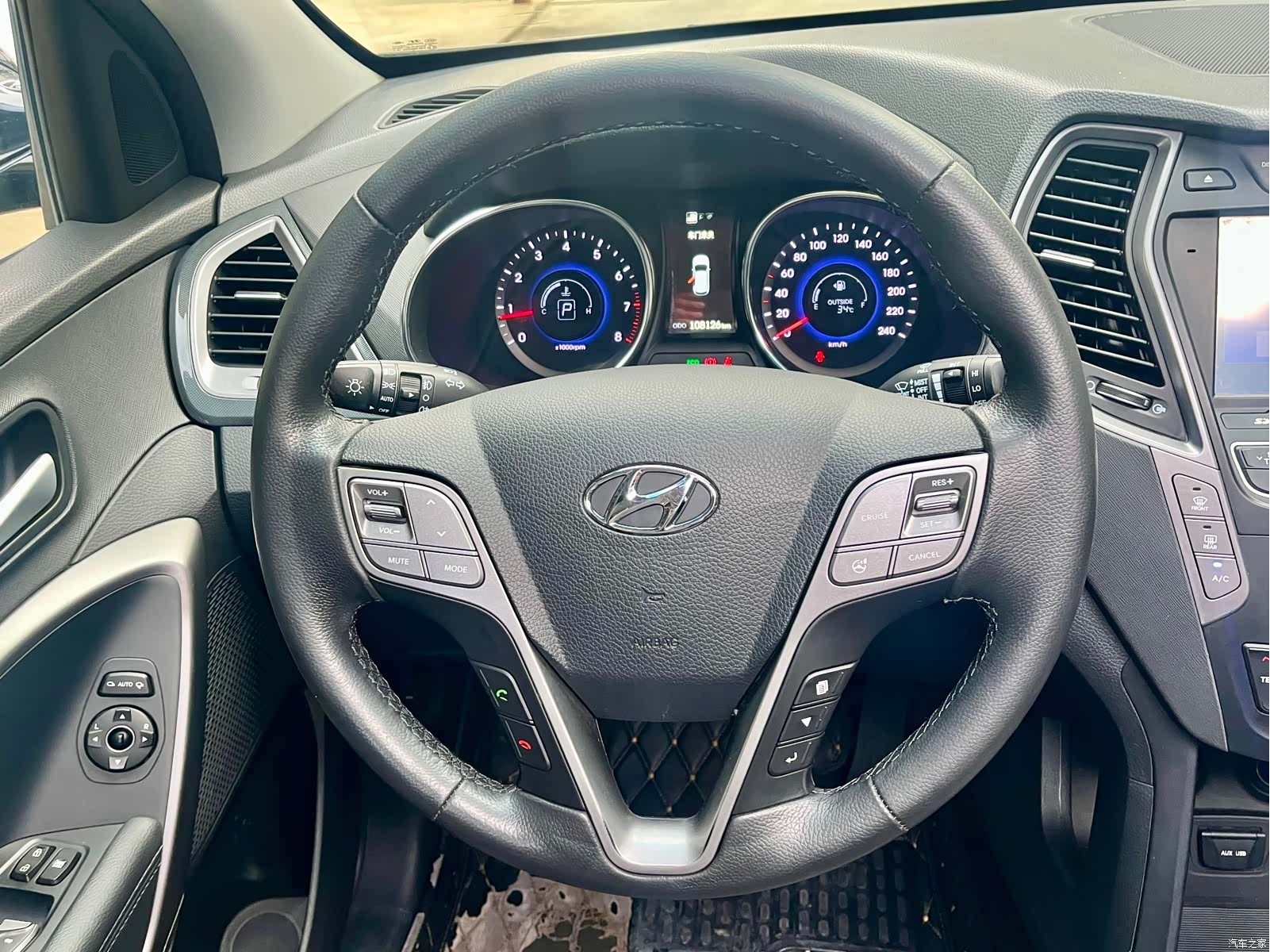 Hyundai Santa Fe, 2016 14
