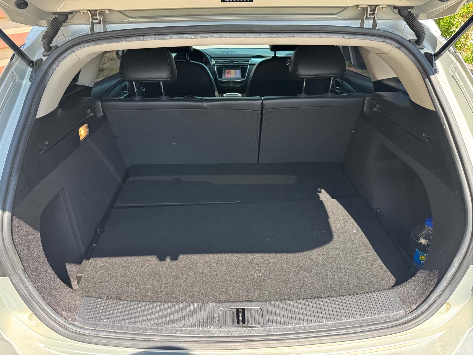 Roewe Ei5, 2018 27