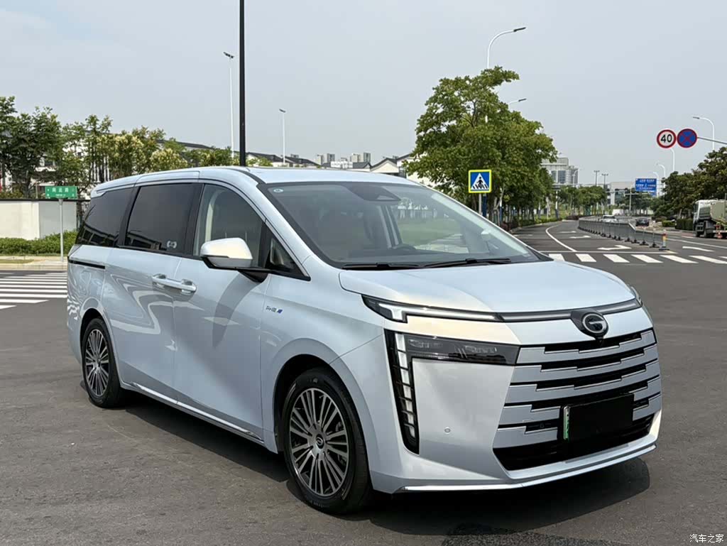 Trumpchi E8, 2024 21