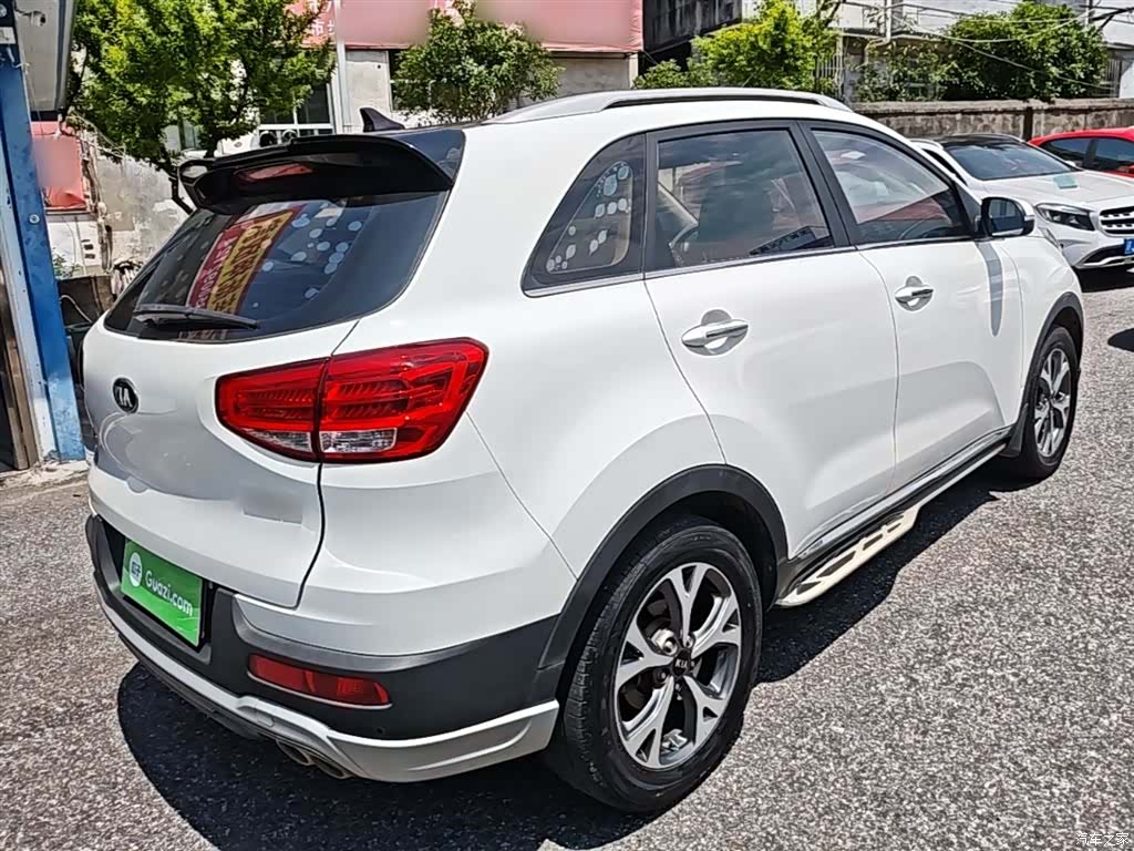 Kia KX3, 2019 7