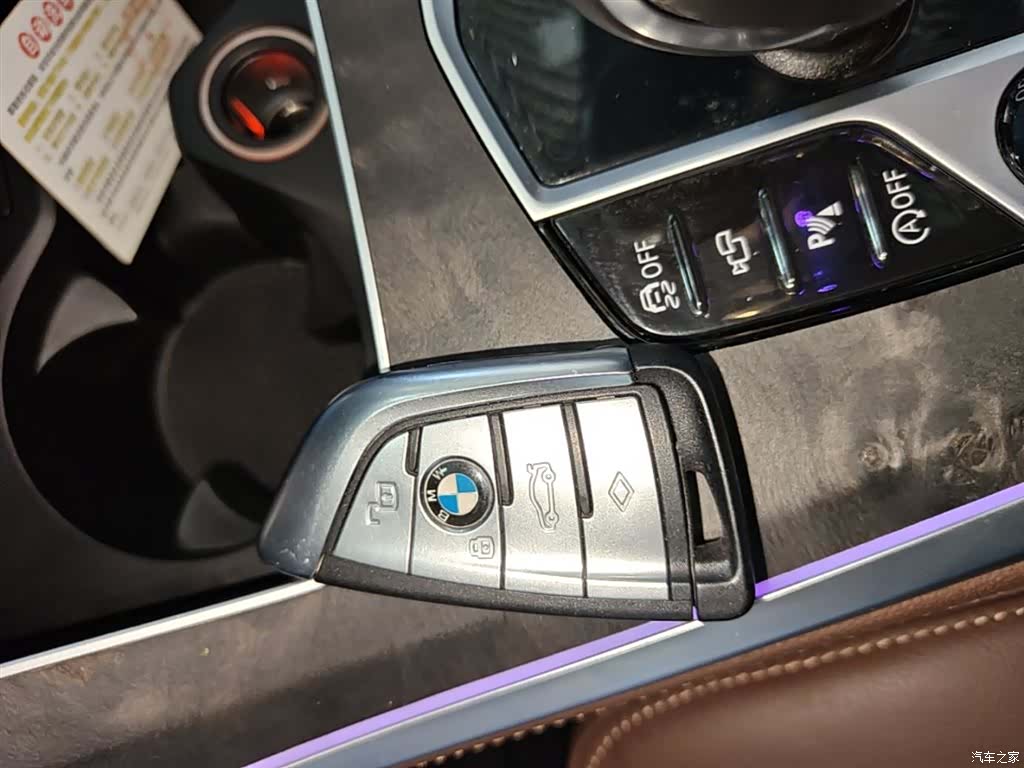 BMW X5, 2021 9