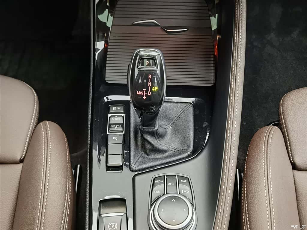 BMW X1, 2021 13