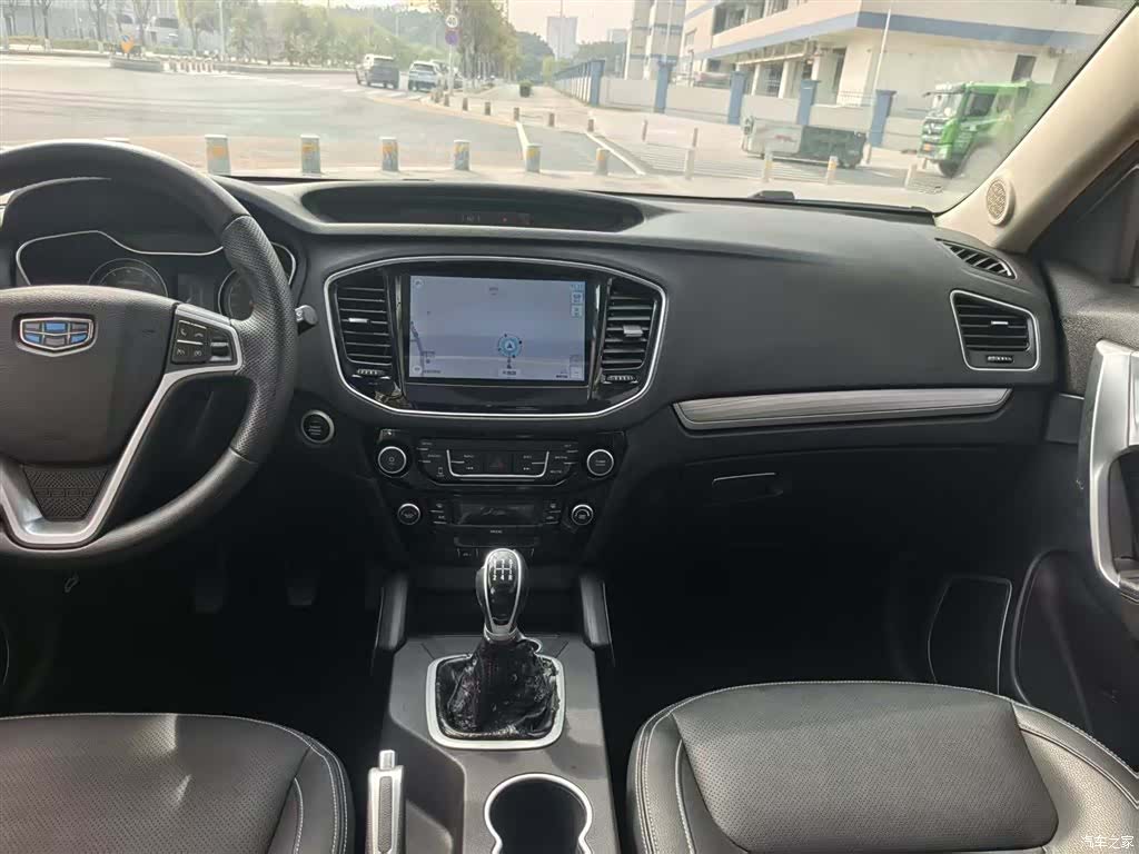 Geely X6, 2018 16