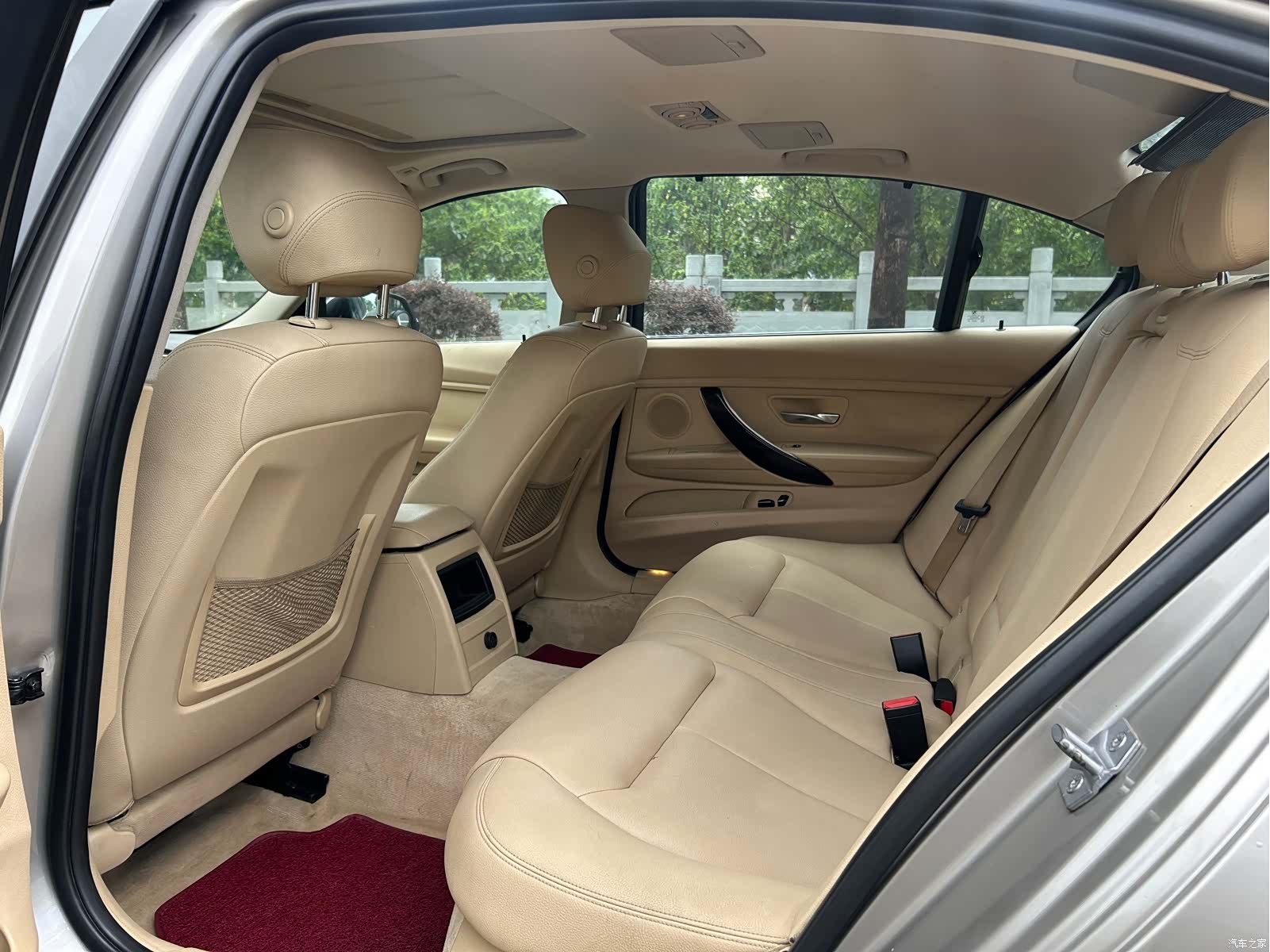 BMW 3 Series, 2013 8