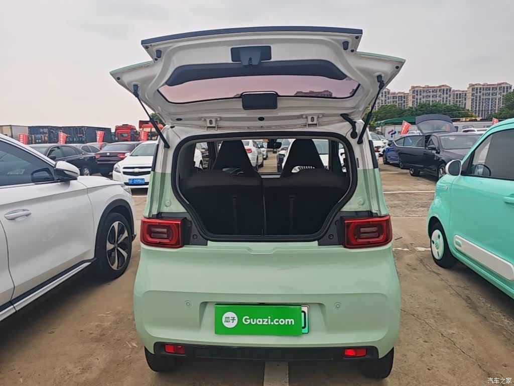 Wuling MINIEV, 2021 19