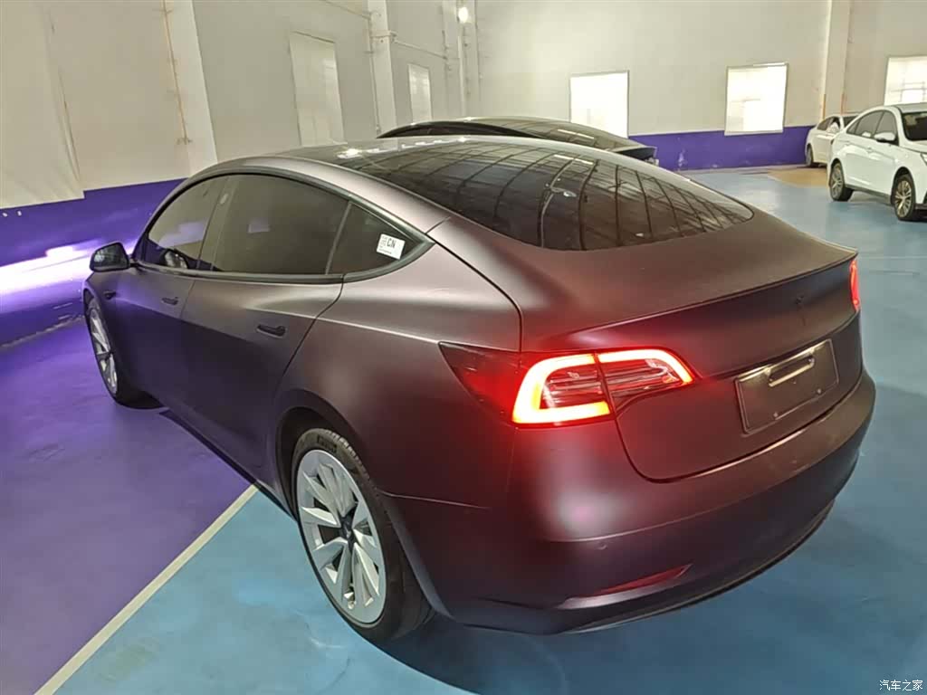 Tesla Model 3, 2022 все фото