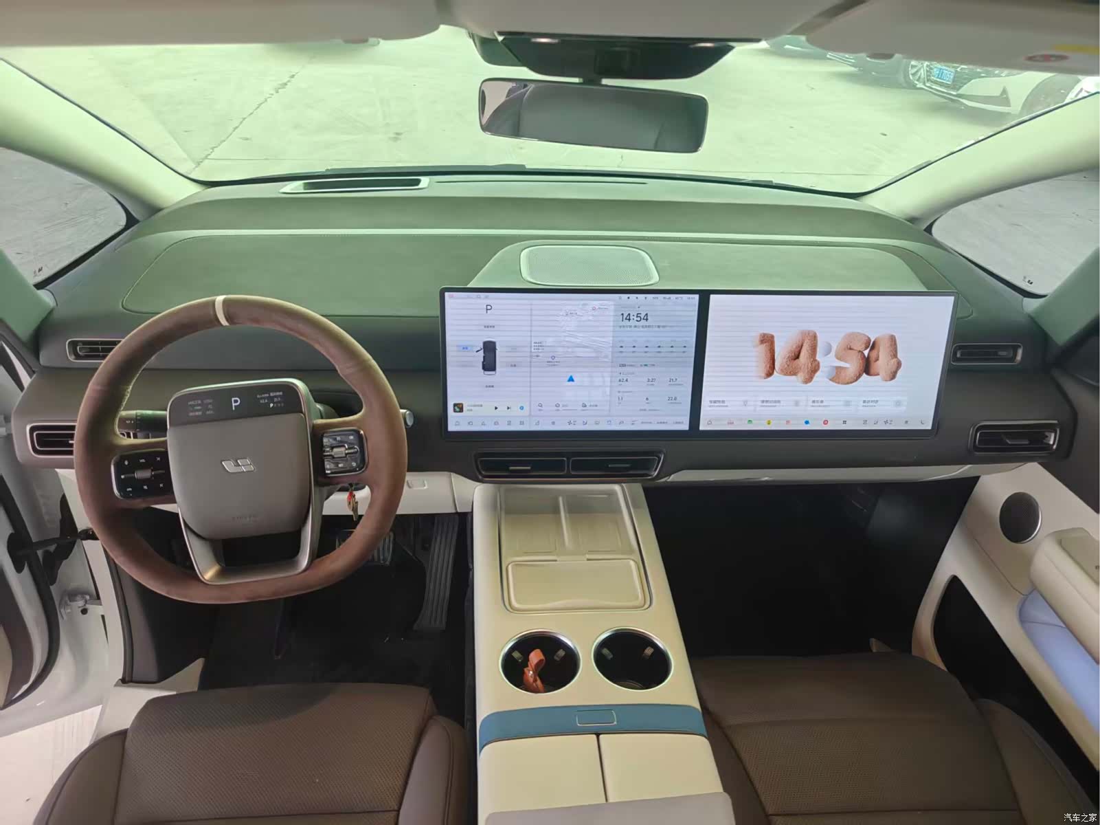 Li Auto MEGA, 2024 все фото