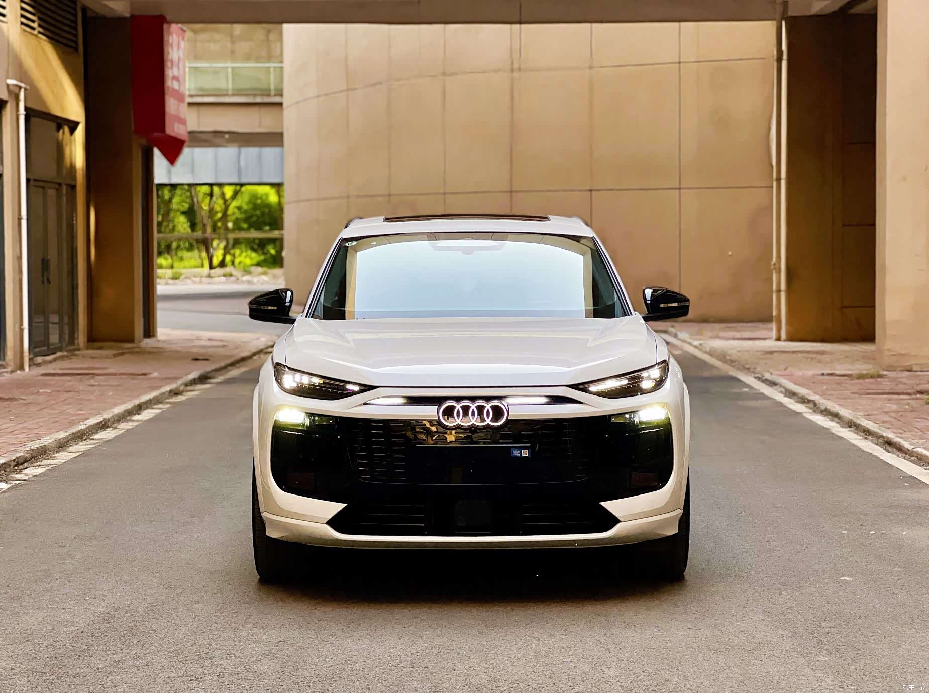 Audi e-tron, 2025 2