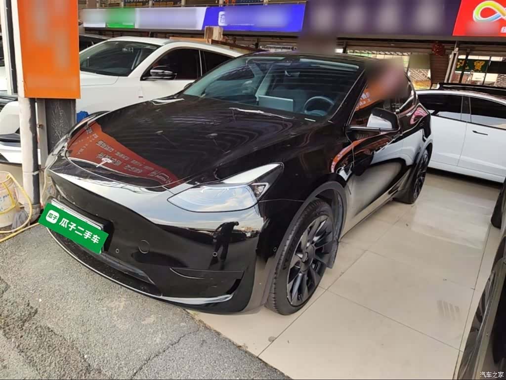 Tesla Model Y, 2022 1