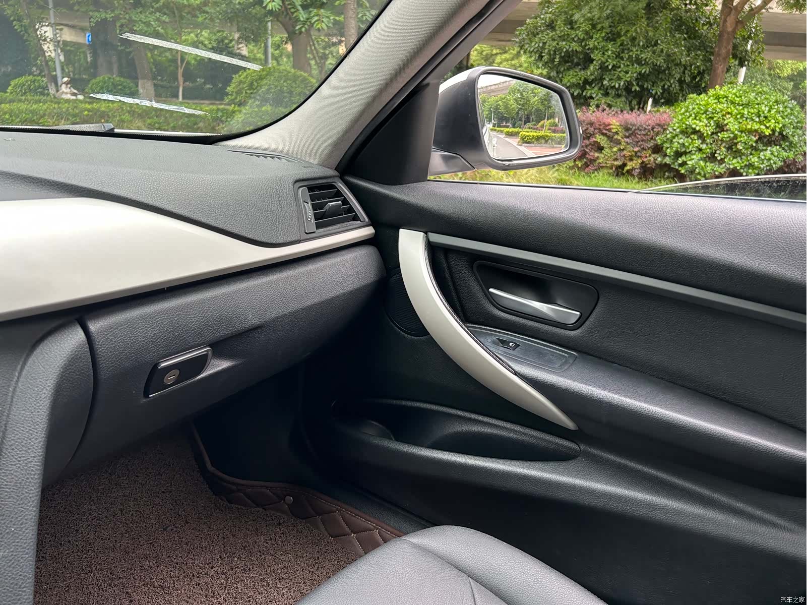 BMW 3 Series, 2015 13