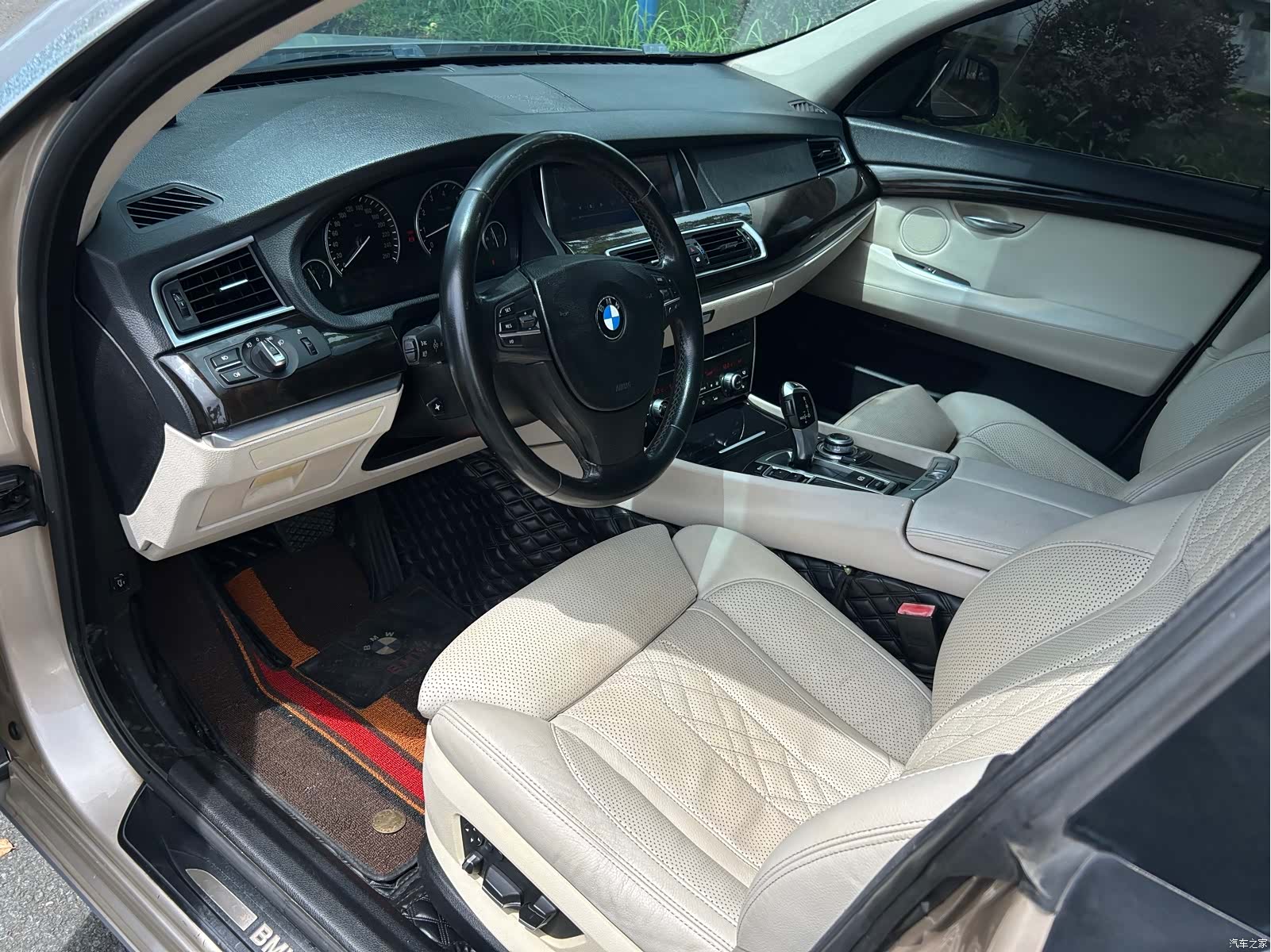 BMW 5 Series, 2010 4