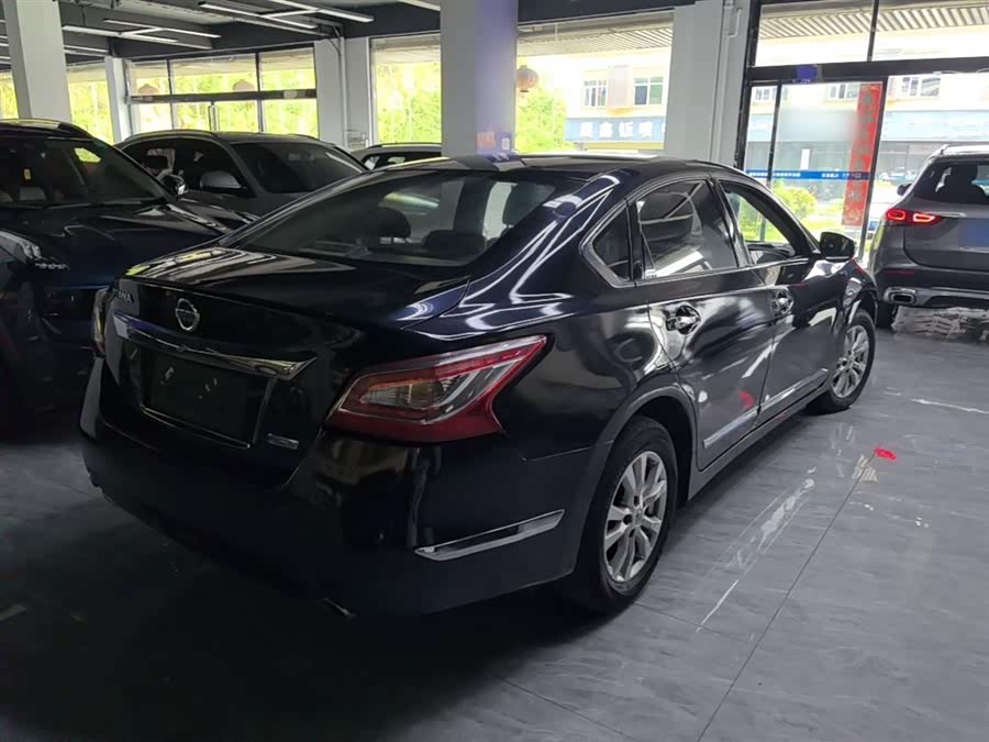 Nissan Altima 2015, фото 7