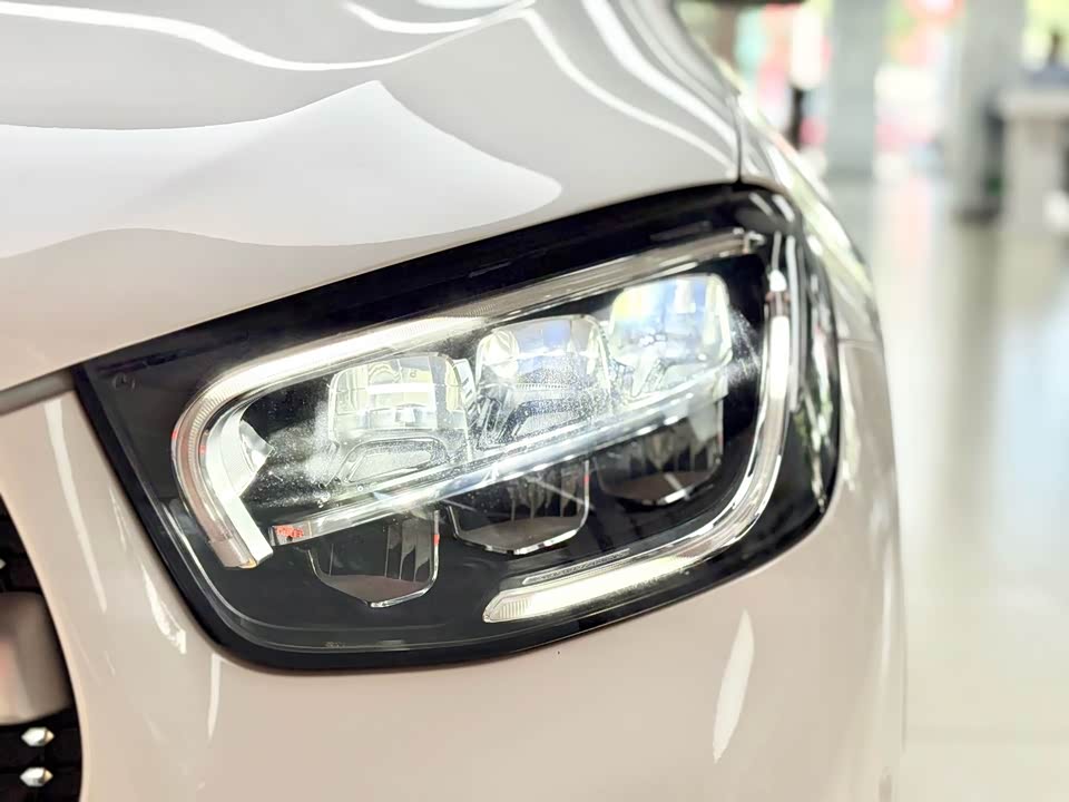 Mercedes-Benz GLC Mercedes-Benz GLC