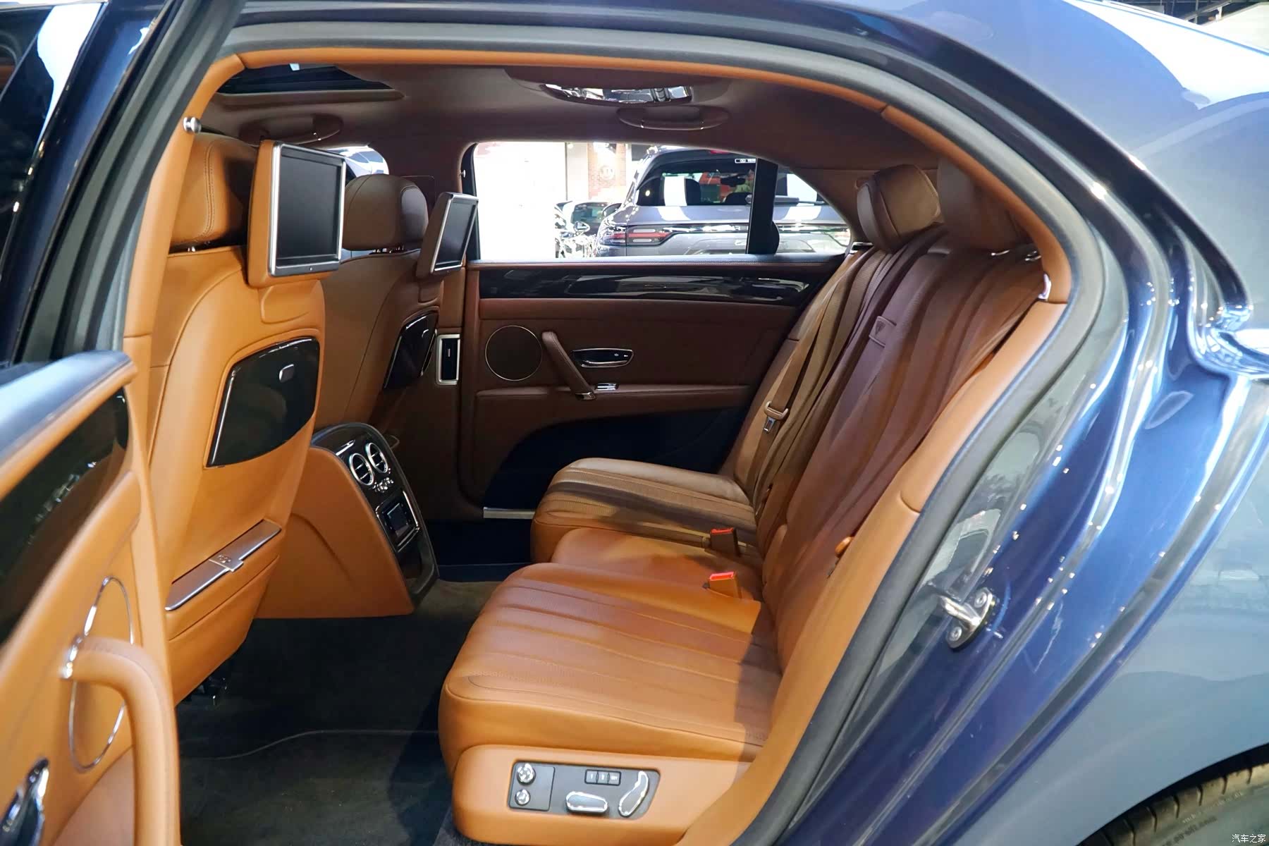 Bentley Flying Spur, 2014 6