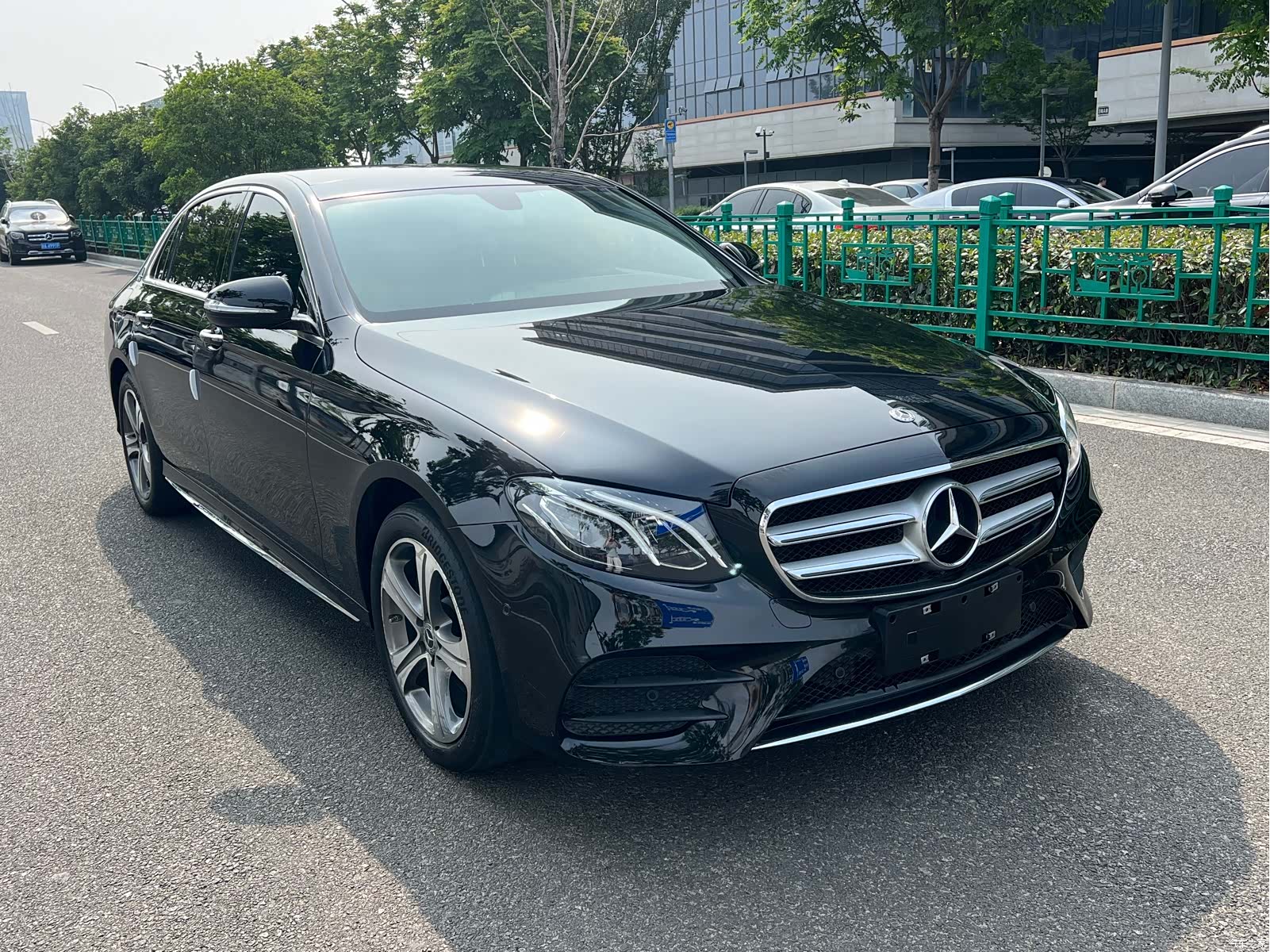 Mercedes-Benz E-Class, 2020 3
