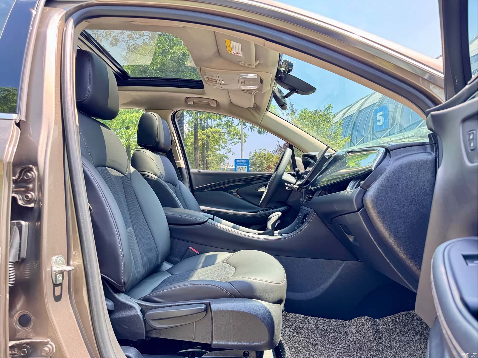 Buick Envision Plus, 2017 9