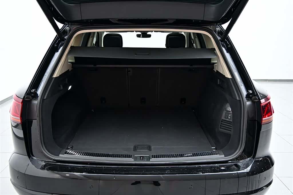 Volkswagen Touareg, 2023 36