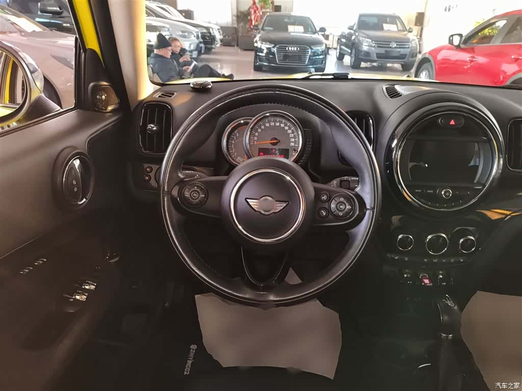 Mini Countryman, 2017 10