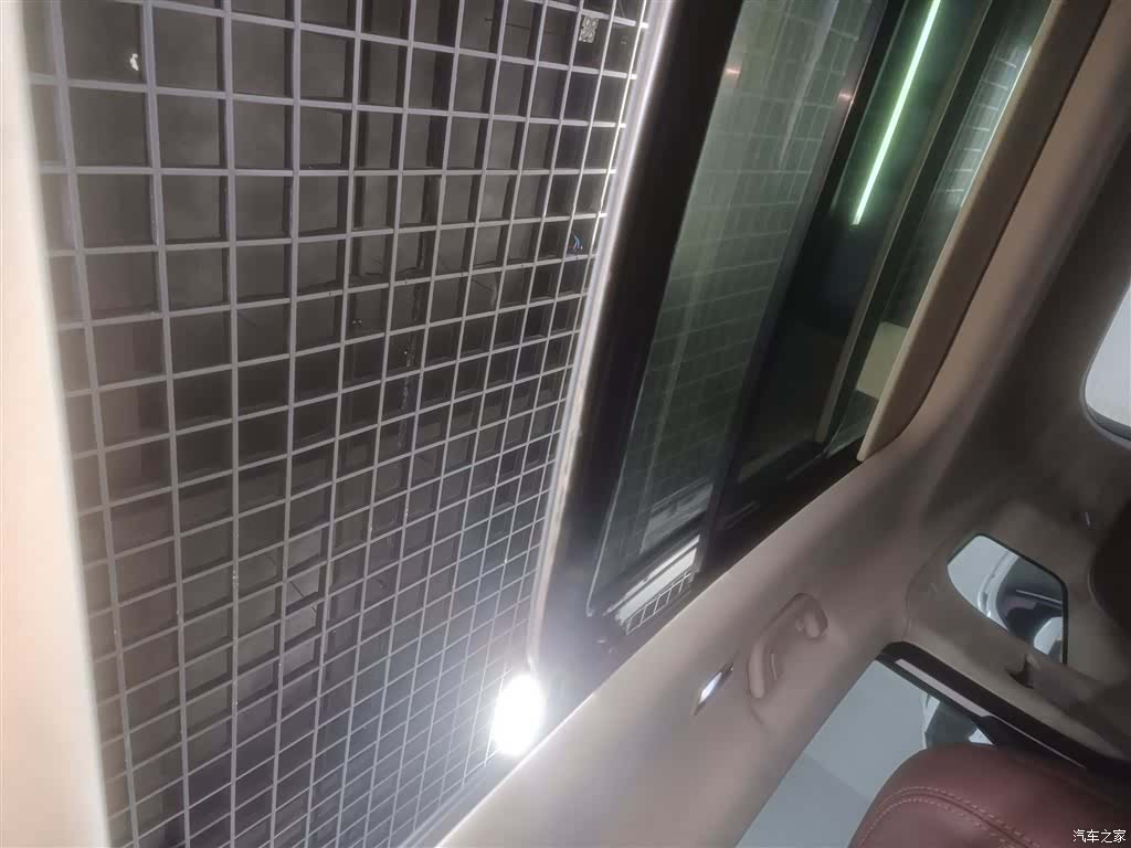 Geely Haoyue, 2022 17