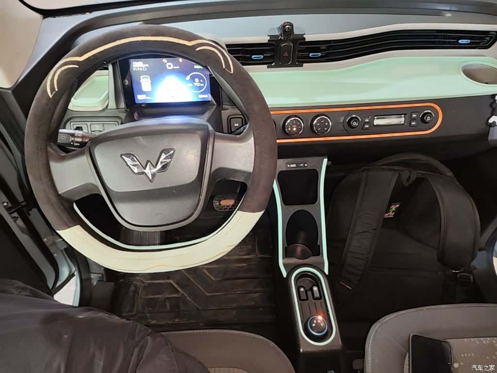 Wuling MINIEV, 2020 6