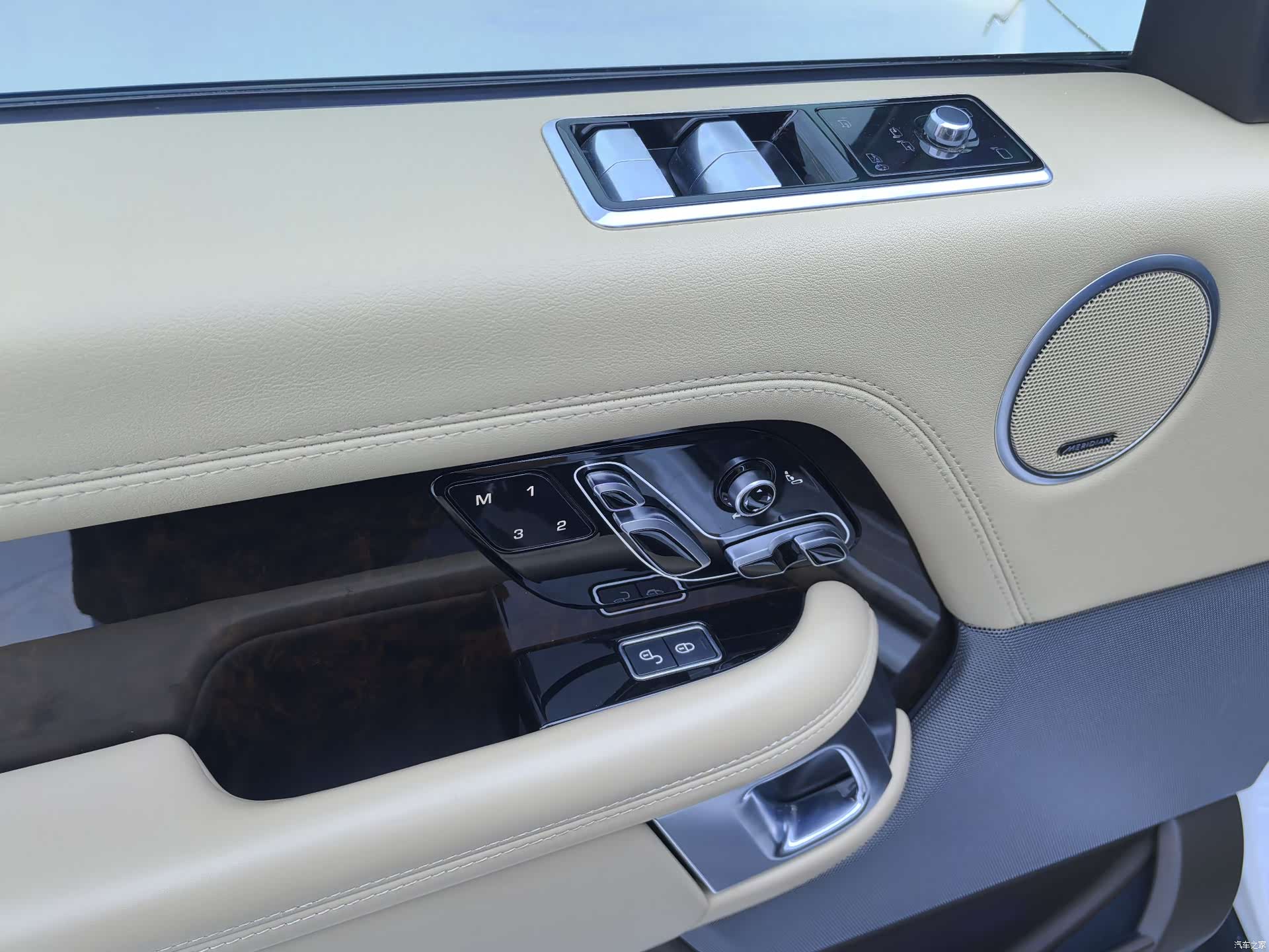 Land Rover Range Rover, 2020 все фото