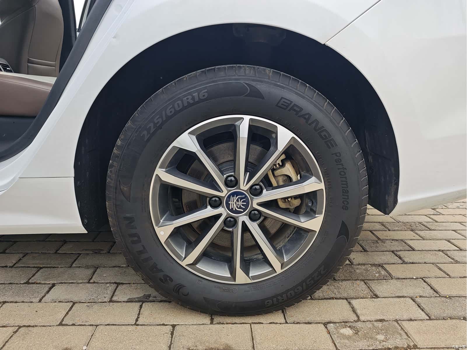 BYD šžŽPLUS, 2025 14