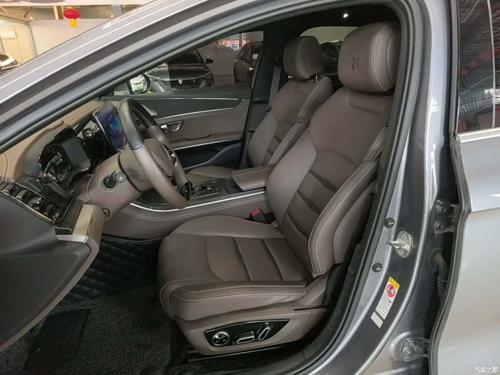 BYD Han, 2022 15