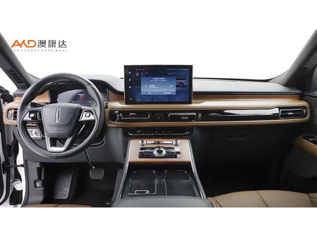 Lincoln Aviator, 2023 все фото