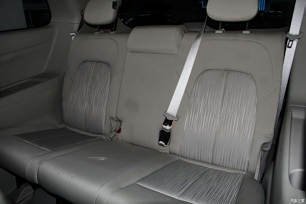 Buick GL8, 2023 18