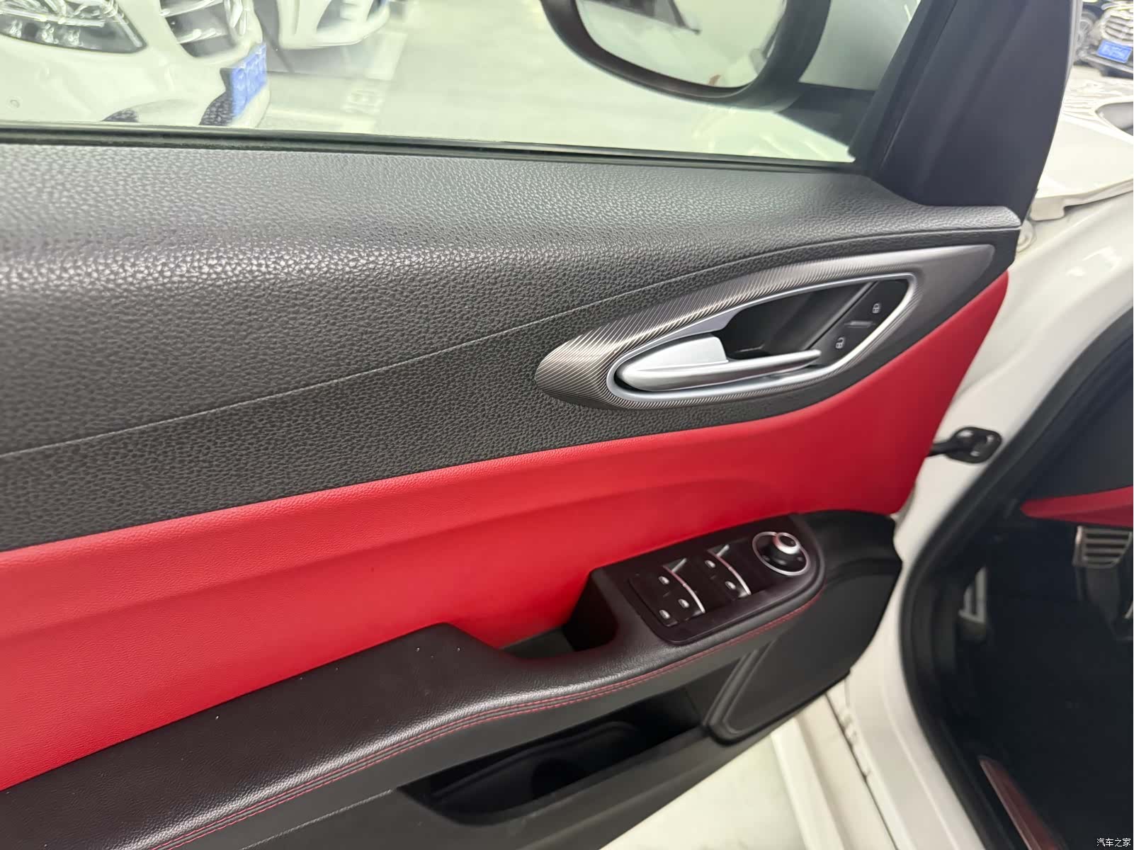 Alfa Romeo Giulia, 2019 все фото