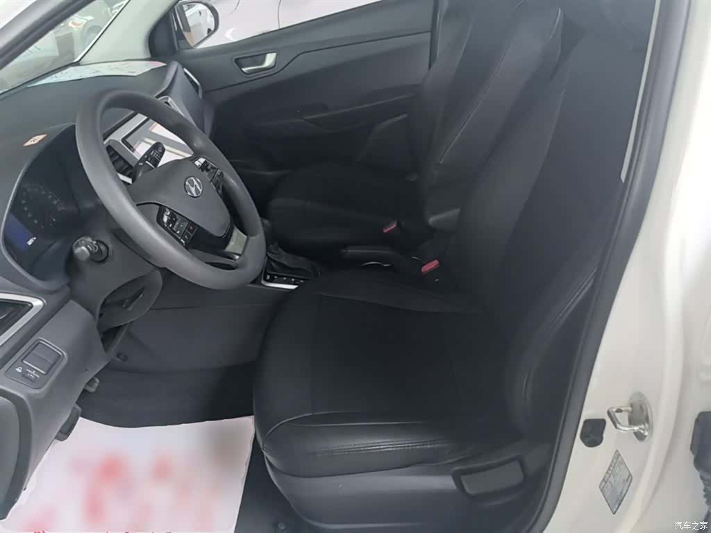 Hyundai GLS, 2017 15