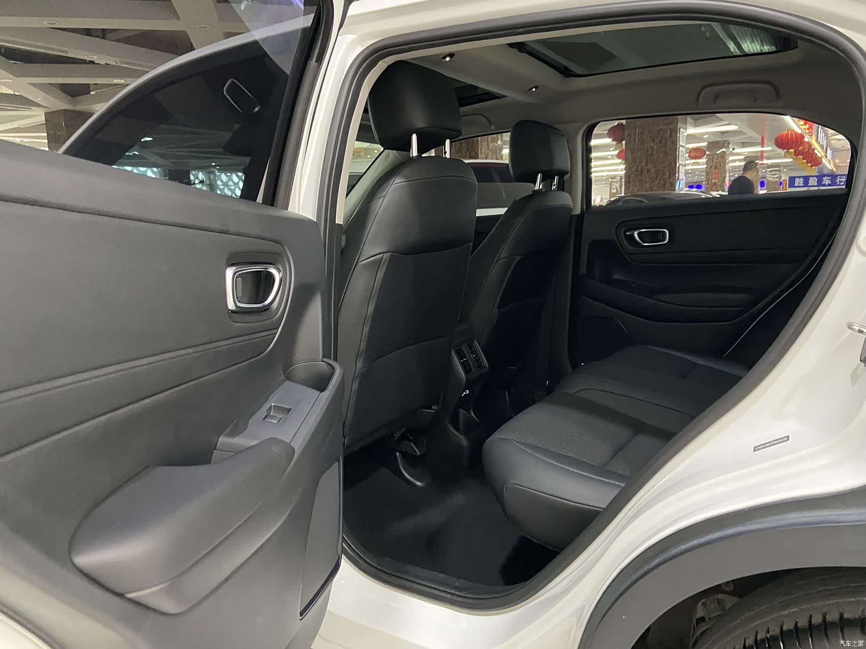 Honda Vezel, 2023 8