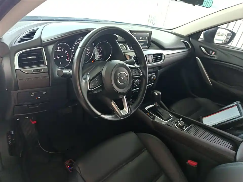 Mazda Atez