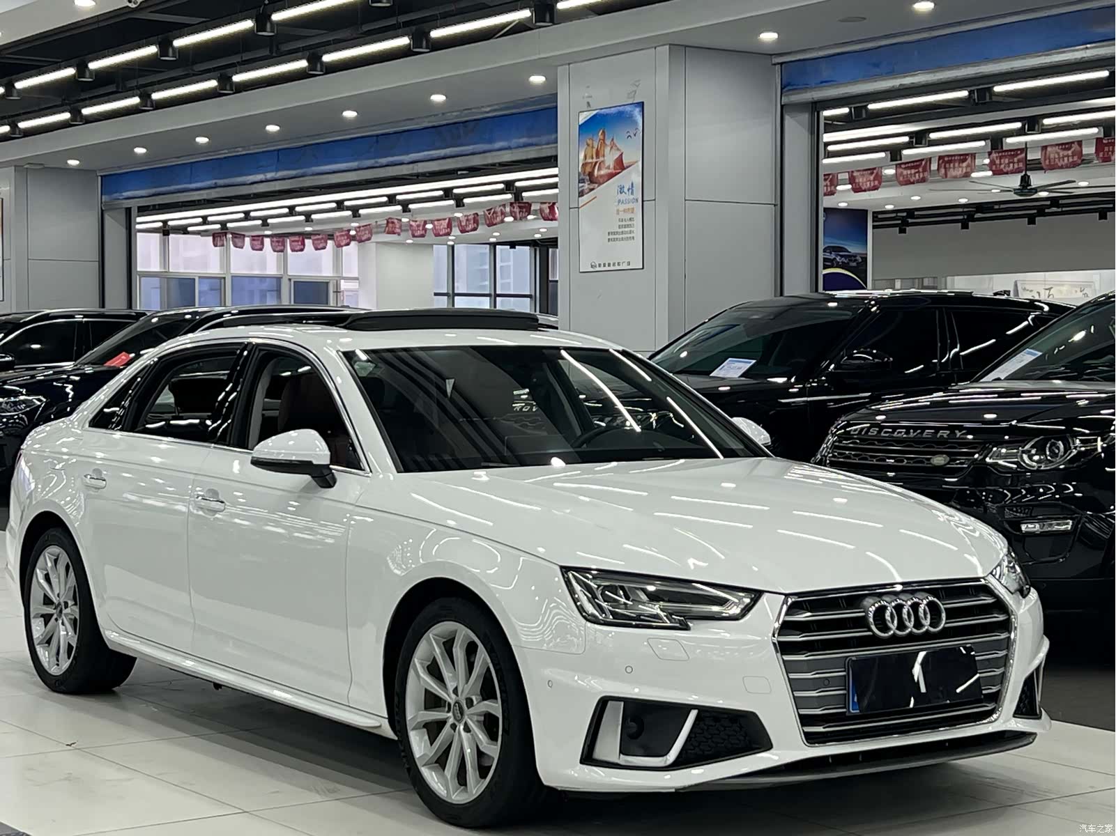 Audi A4L, 2019 3