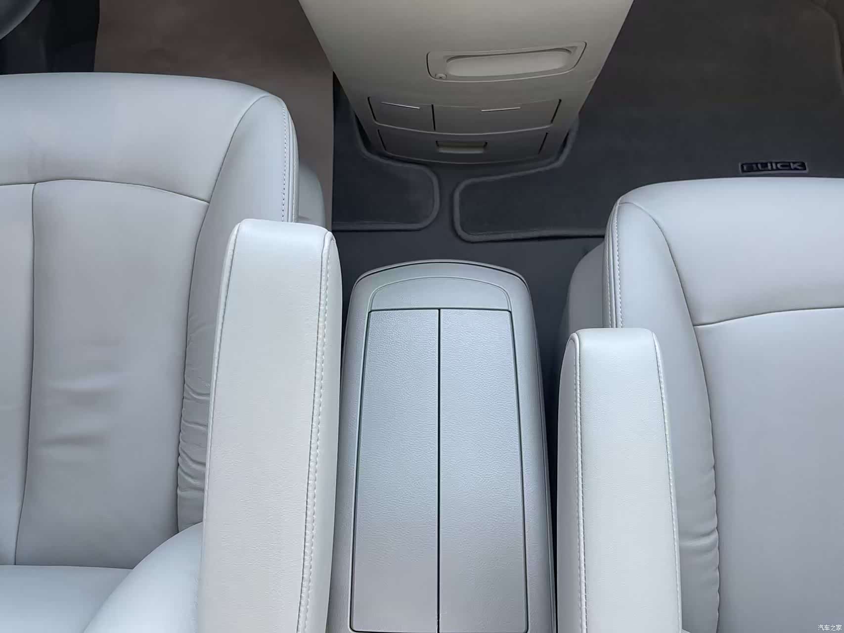 Buick GL8, 2015 20