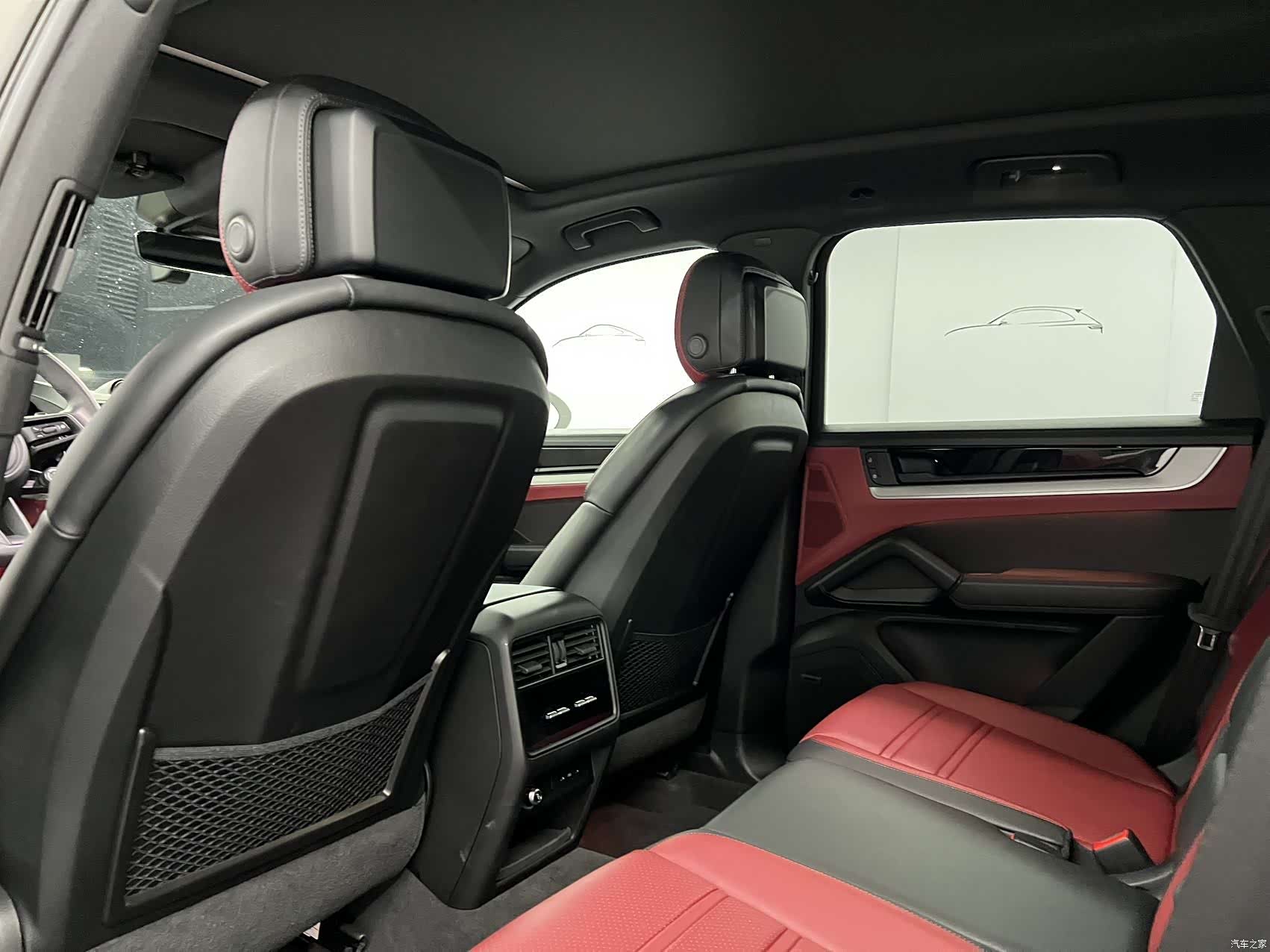 Porsche Cayenne, 2025 16