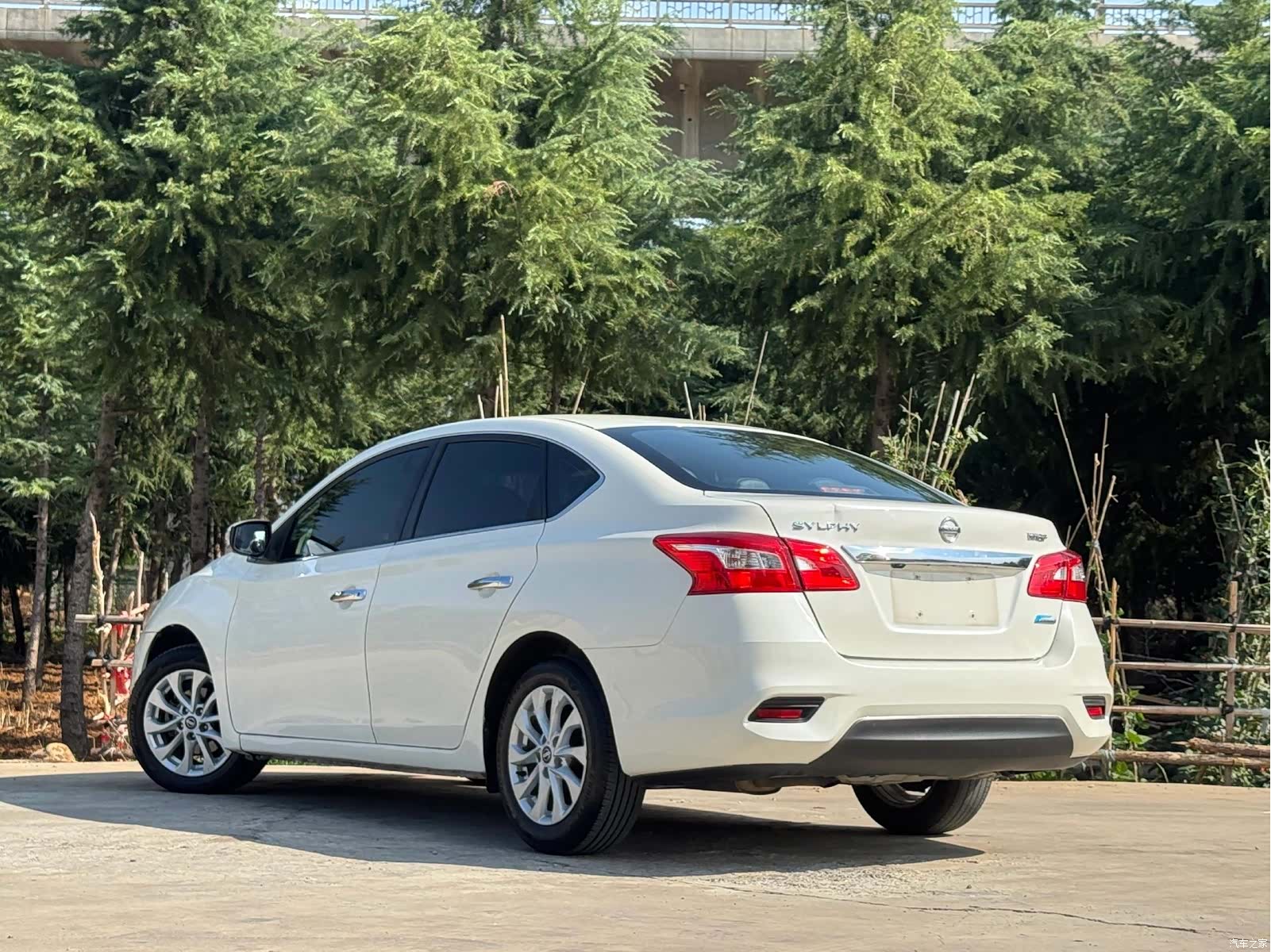 Nissan Sylphy, 2018 9