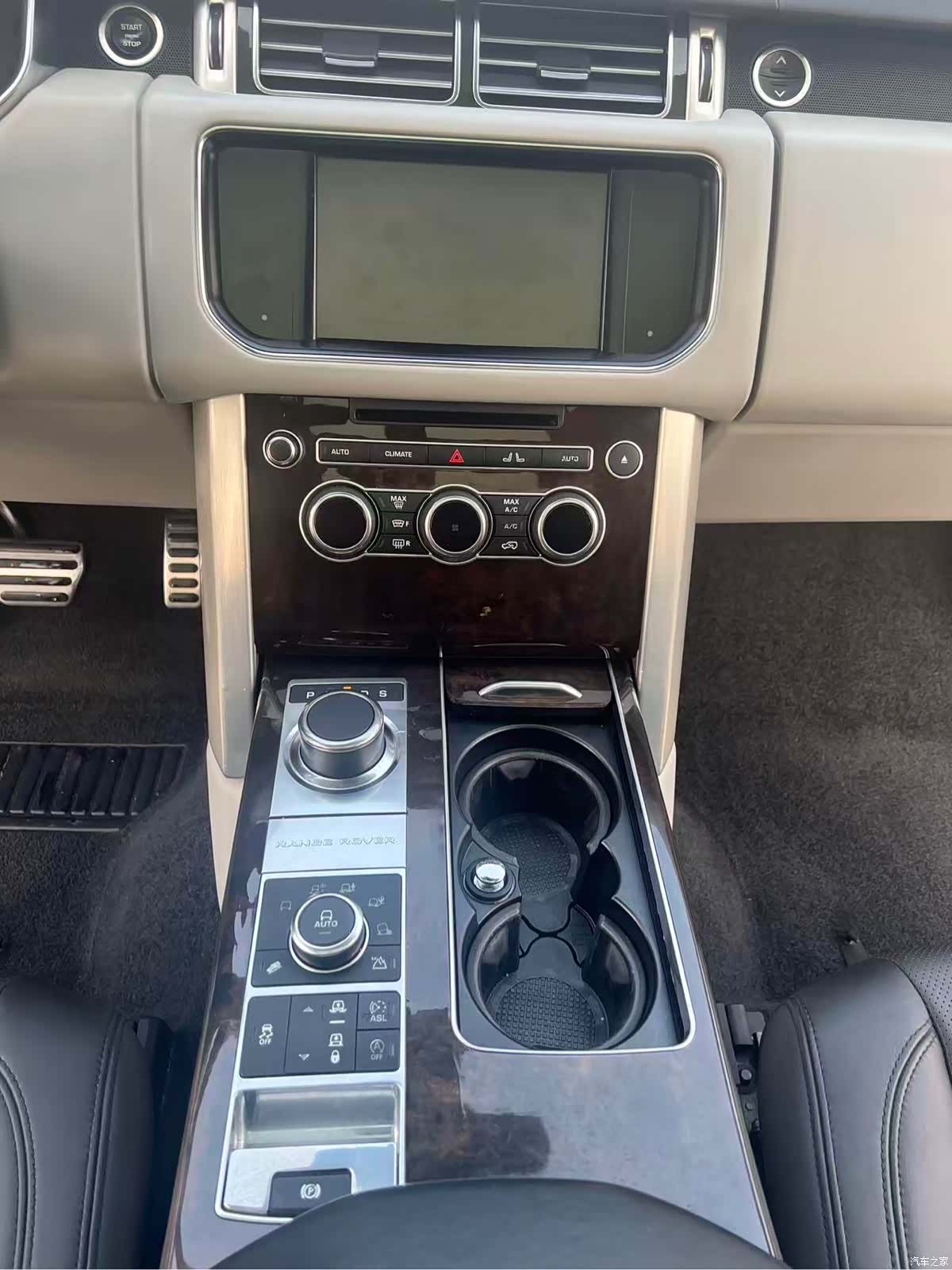 Land Rover Range Rover, 2015 10