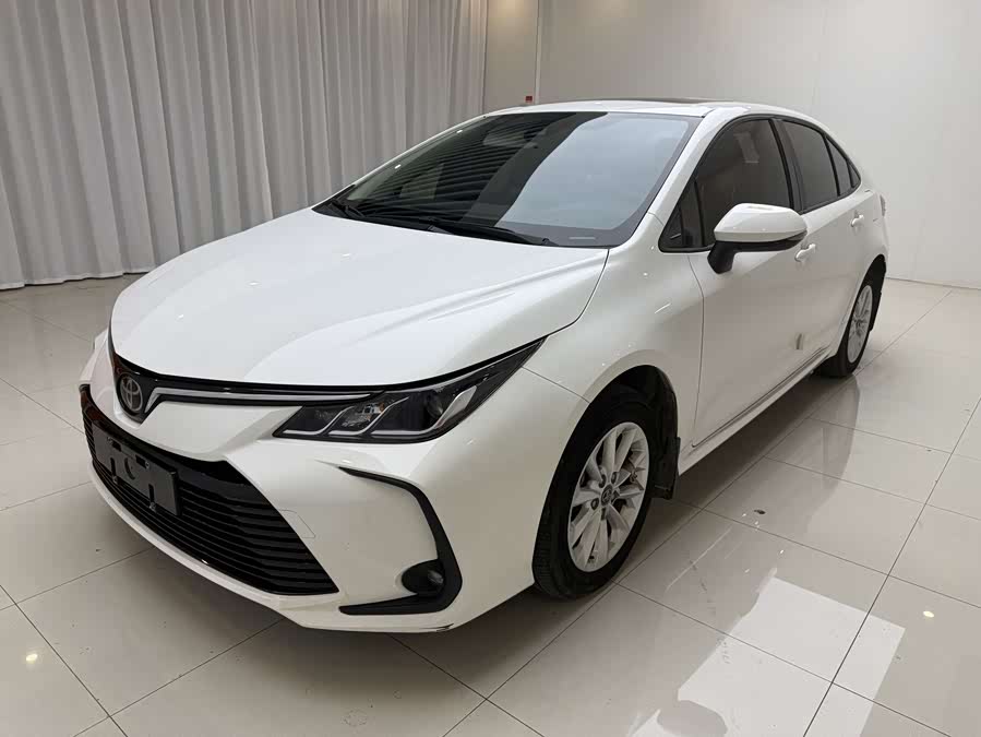 Toyota Corolla 2023, фото 1