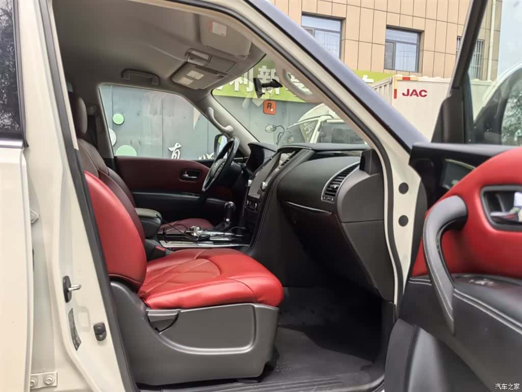 Nissan Patrol, 2020 10