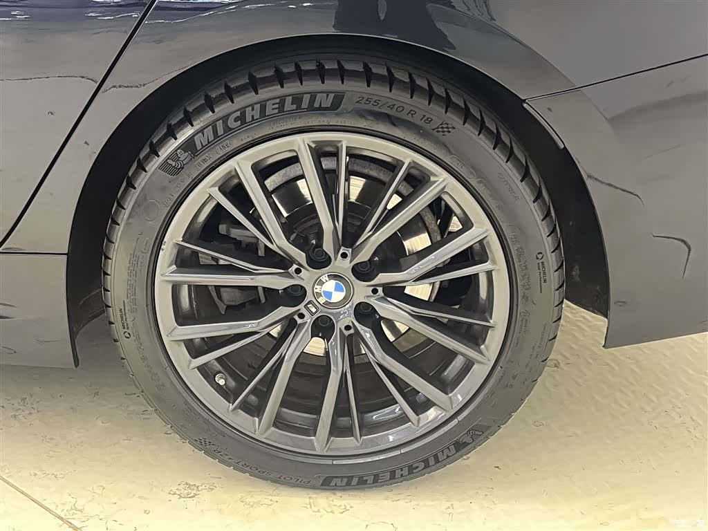BMW 3 Series, 2022 8