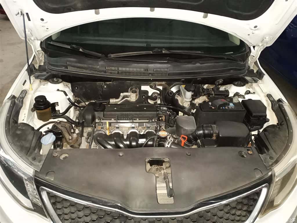 Kia K2, 2015 10