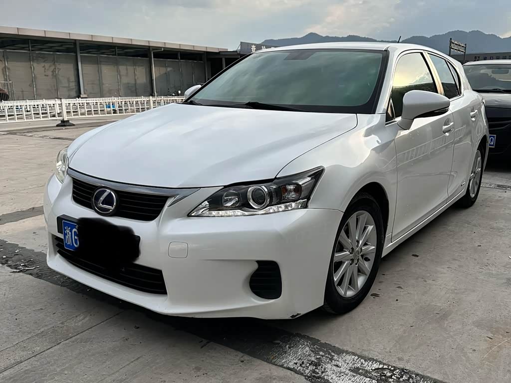 Lexus CT
